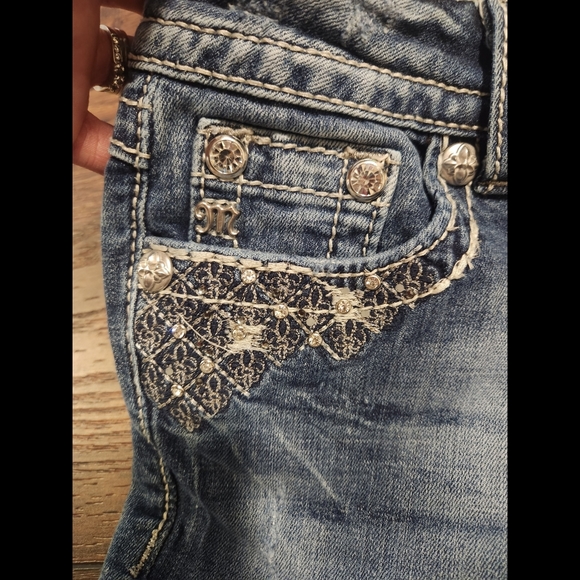 Miss Me Jeans - Picture 12 of 13